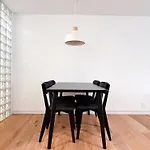 Exquisite And Modern Stay In Brooklyn At Rem-Casa