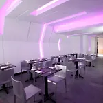 Aparthotel Aka Park 4*