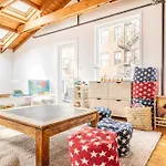 The Chelsea Penthouse In *
