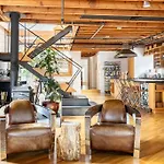 The Chelsea Penthouse In * New York