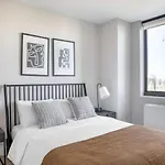 Blueground Ues Elev Pool Nr Central Park Nyc-1161