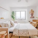 Apartment Skyline Spectacle Modern Designer Studio With Panoramic Nyc Views *
