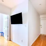 2 Bedroom Cozy Heaven In China Town Apartment New York