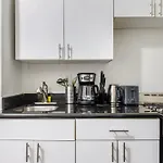 Hidden Cozy 2Bd Apartment In Manhattan