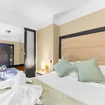 Apartment Highly Desired Times Square With Gym