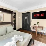 Highly Desired Times Square With Gym Apartment