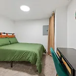 Hotel Active Park East 3bedrooms 2 Bathrooms 1700 Sf *
