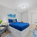 Central Location Studio, Walk To Times Square