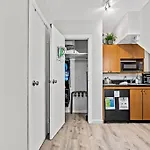 Central Location Studio, Walk To Times Square