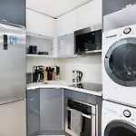 Apartment 75-1a New Prime Ues W D In Unit Elevator