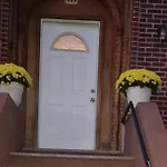 The Heiress Hubb Homestay New York