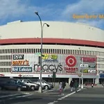 Stylish- 1 Bed Room Spacious Apt