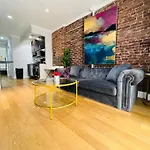 Midtown Luxe