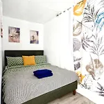 Apartment Stylish 2br Apartment-walk To China Town *