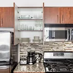 Chelsea 1br W Doorman Gym Nr High Line Nyc-704 * New York