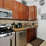 Monthly Nyc Rentals- Elegant 1 Bedroom Unit
