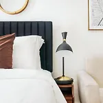 1597-4 Brand New Prime Ues W D Walk To C Park