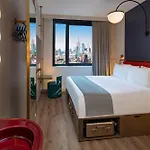 Moxy Nyc Lower East Side Hotel New York