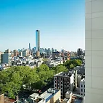Moxy Nyc Lower East Side Hotel New York