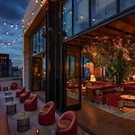 Moxy Nyc Lower East Side Hotel New York