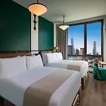 Hotel Moxy Nyc Lower East Side 3*