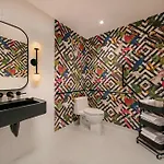Hotel Moxy Nyc Lower East Side New York