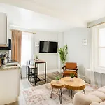 73-508 New 1Br 1Bth Uws Doorman Gym