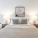 Nyc Luxury Apartment 4