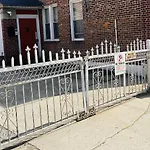Nyc Cozy Private Bedroom With Free Parking & Near Subway - Business & Tourists New York