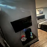 Lovely Private Guest Suite Near Metro