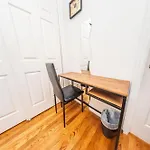 Homestay Friendly In Williamsburg Brooklyn