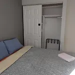 Homestay Friendly In Williamsburg Brooklyn *