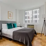 Blueground Midtown West Gym Nr Central Park Nyc-1488