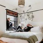 Hotel Freehand 4*