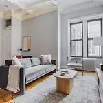 Blueground Ues Wd Ac Nr Park Nyc-1568 *