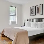 Apartment Brooklyn Heights 2br W Elevator Wd Bike Nyc-819 New York