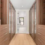 Harlington By Rove Travel Private Backyard & Roof