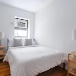 Bright 3Br 1Ba Retreat In Hells Kitchen Steps From Times Square