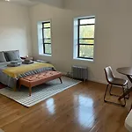 Lough Vacation Apartments