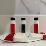 Voyage Hotel 2*
