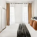 1290-10 New Renovated 2 Bedrooms In Ues