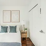 809-5a Gorgeous New 1br Heart Of Midtown * New York