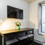 Inspire The Vibrant Energy Of The Uws Apartment