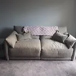 Comfy Room In Fresh Meadows