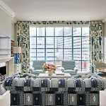 Warren Street 5*