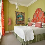 Warren Street Hotel
