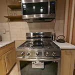 Aparthotel Fully Renovated Manhattan Gem 4*