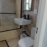 Fully Renovated Manhattan Gem 4*
