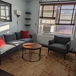 Fully Renovated Manhattan Gem 4* New York