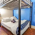 Apartment Metropolitan Manhattan New York